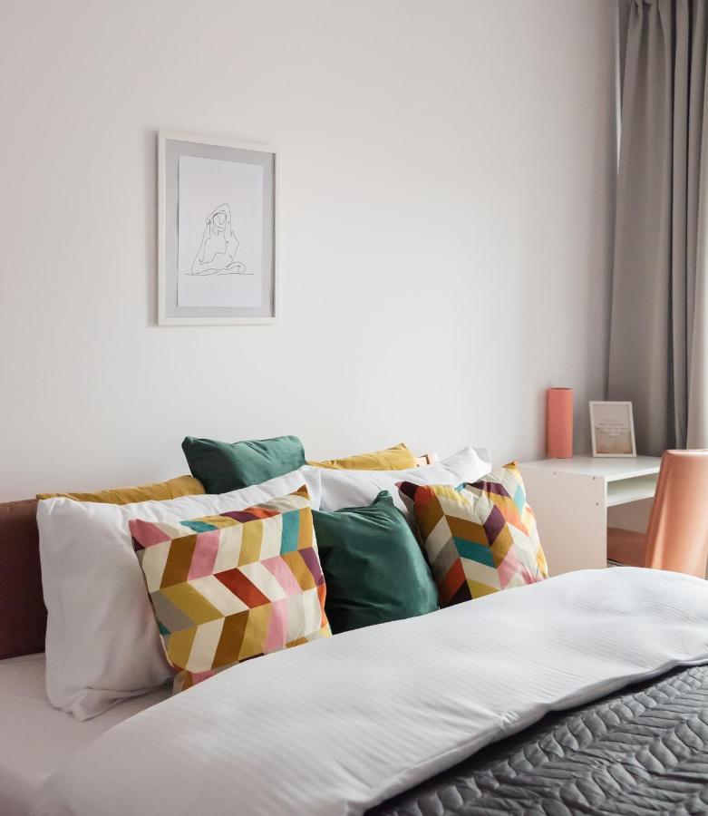 Wola Sunset Apartment Free Parking Варшава Экстерьер фото