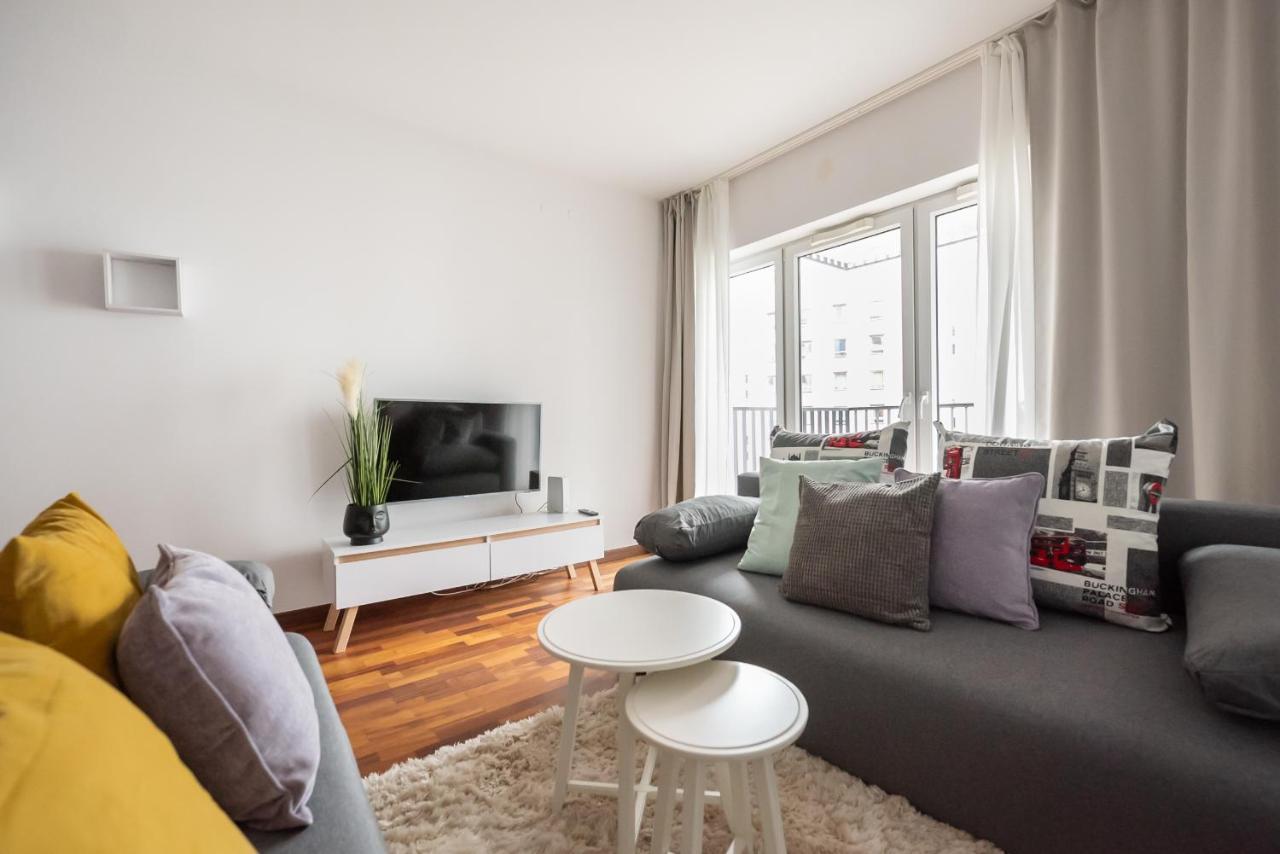 Wola Sunset Apartment Free Parking Варшава Экстерьер фото