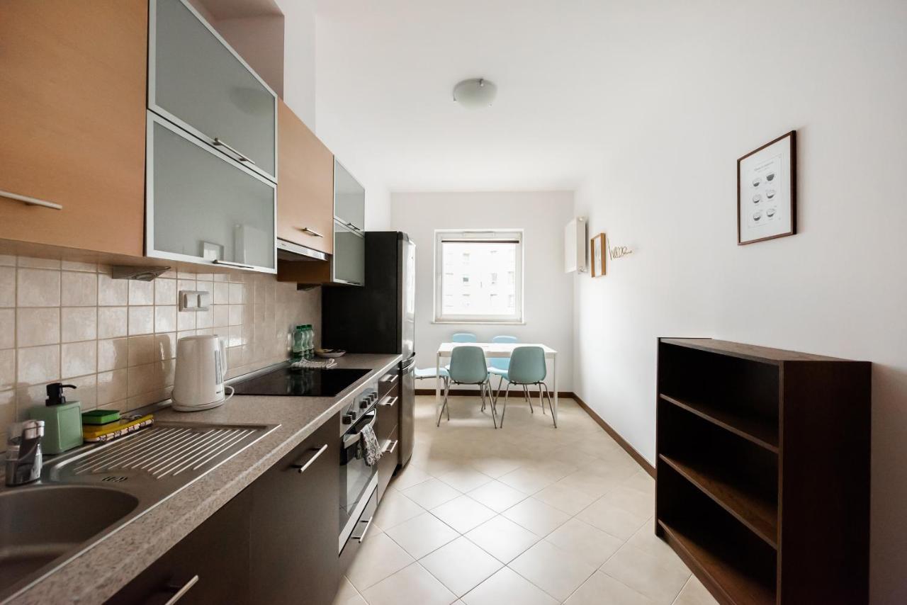 Wola Sunset Apartment Free Parking Варшава Экстерьер фото