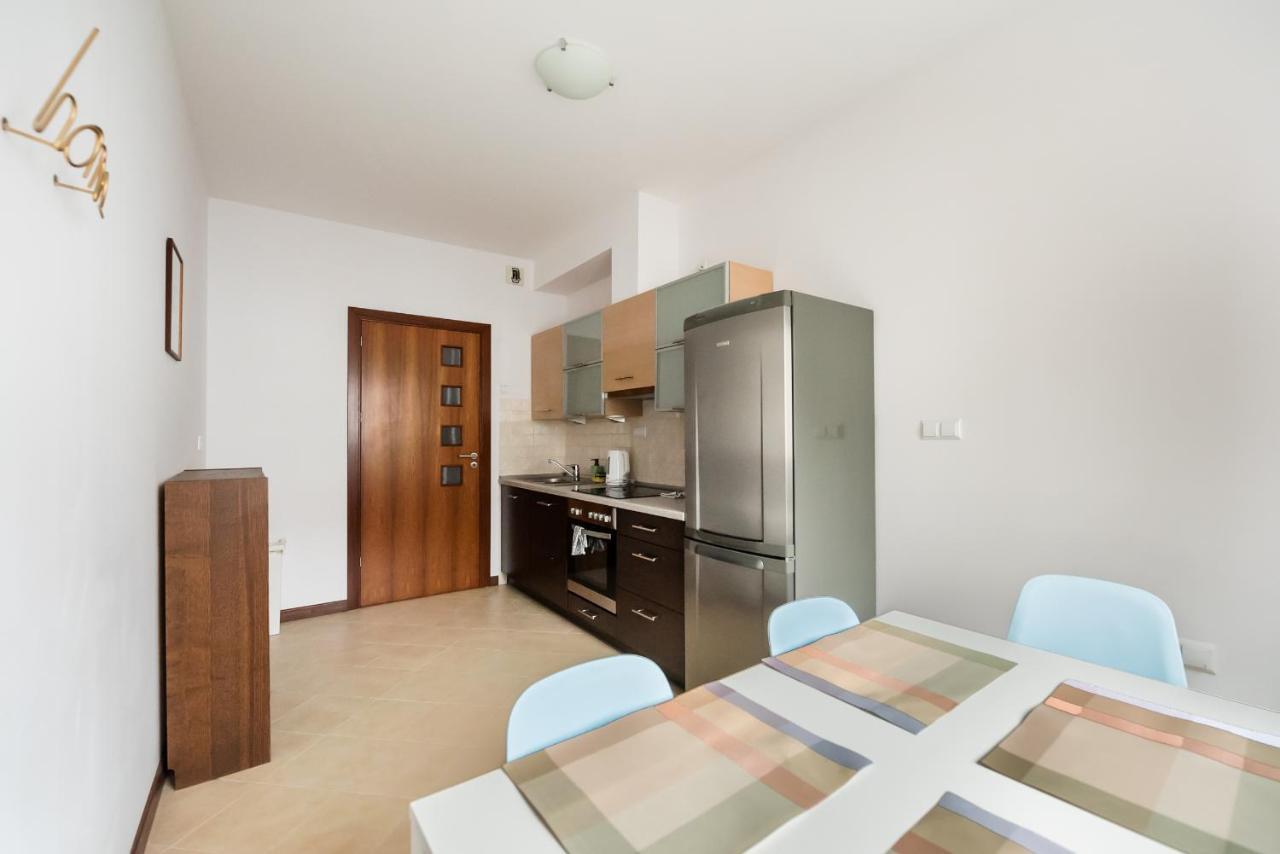Wola Sunset Apartment Free Parking Варшава Экстерьер фото